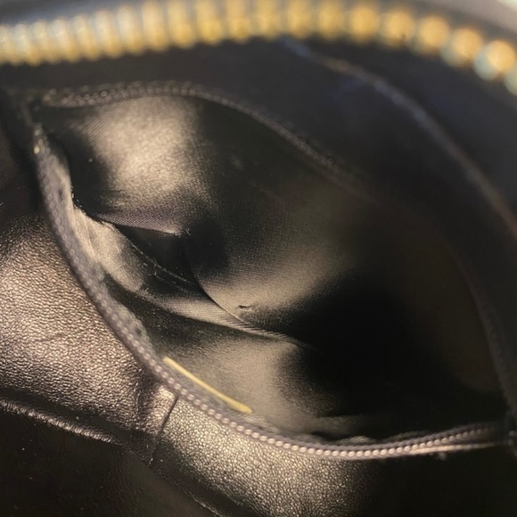 🔥CHANEL CC PATENT LEATHER TASSEL MINI SHOULDER BAG - Picture 8 of 13